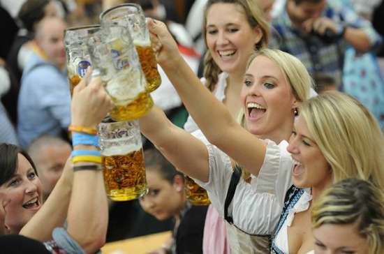 休假制度:欧洲最享受 亚洲最勤奋不朽情缘平台登录网页盘点各国带薪(图3) 休假制度:欧洲最享受 亚洲最勤奋不朽情缘平台登录网页盘点各国带薪(图3)