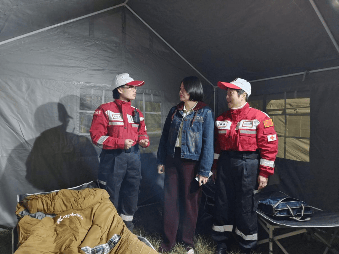 市红十字会顺利完成2025年应急救援培训演练mg不朽情缘网站以练筑防 守护民生——钦州(图4)